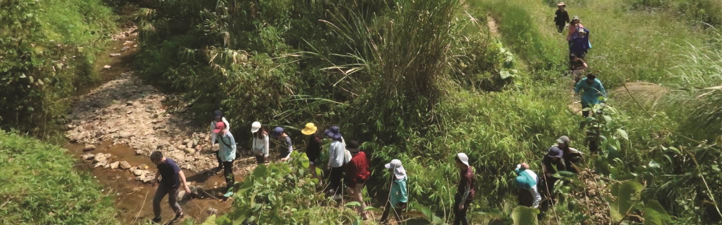 Students on field trip visiting countryside