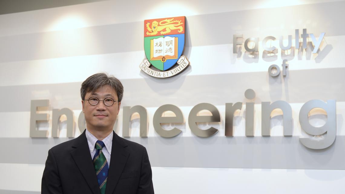 颜教授 - 工程学院机械工程学系副校长兼副校长(研究)、建滔材料工程学教授及材料科学与工程学讲座教授
